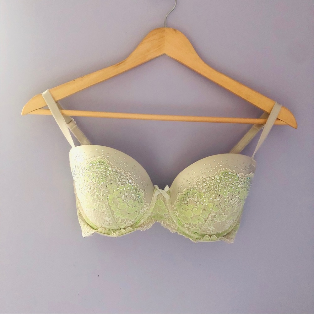 *2 for 25* Victoria’s Secret Bra